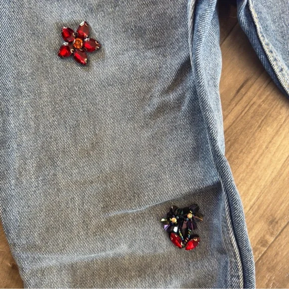 Zara cropped skinny button fly jeans with bead embroidered flowers Size 2 - Picture 7 of 11